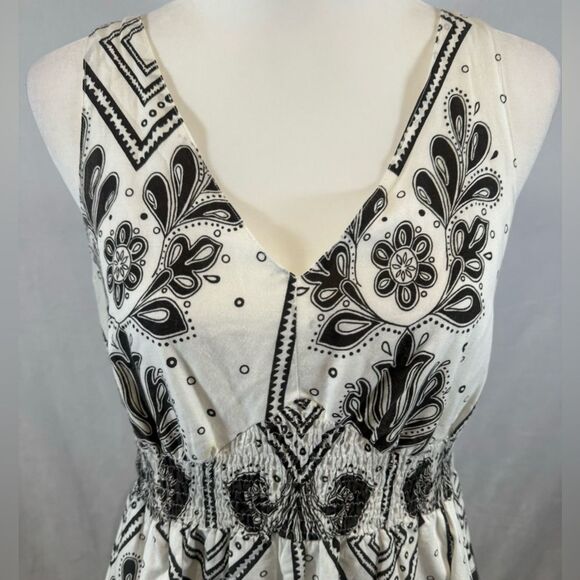 100% cotton black and white boho print smocked waist dress size 6 - Picture 2 of 4